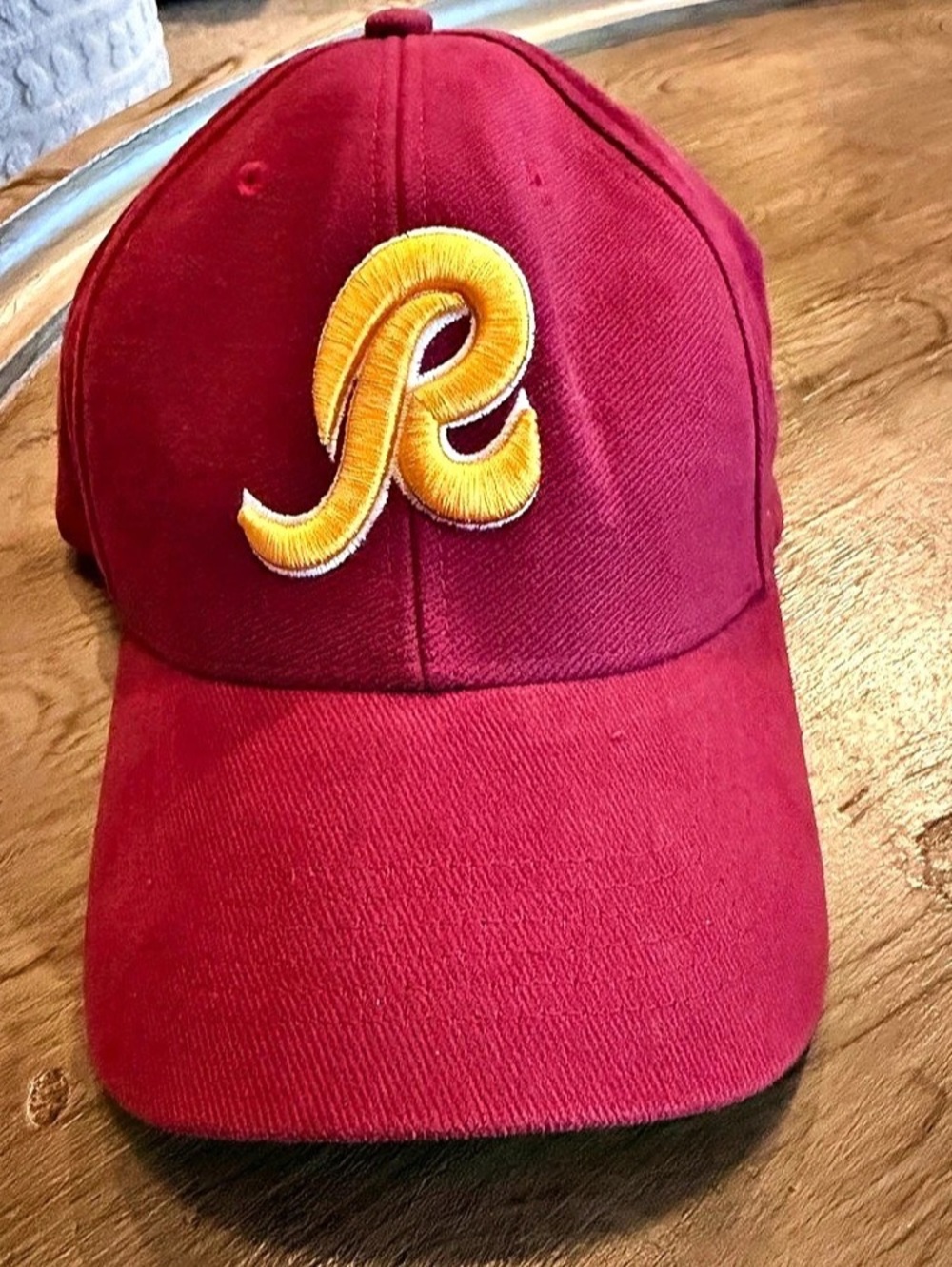Vintage Washington Redskins Throwback Gold R Logo Burgundy Baseball Hat
